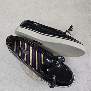 🐢 Sperry Patent Leather Black boat shoes Size 9 super shiny!